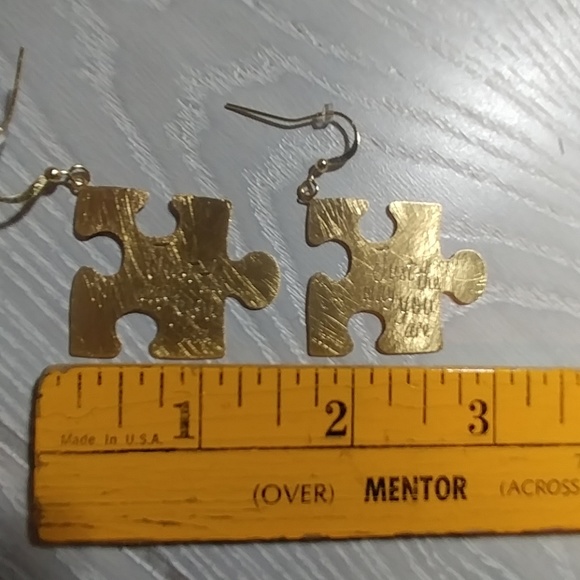 Autism awareness Gold puzzle piece earrings - Picture 4 of 5